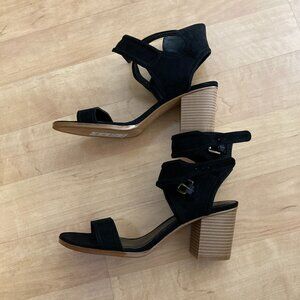 Melrose and Market Heels Size 11 - New